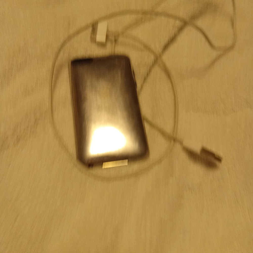 IPod - Picture 3 of 9